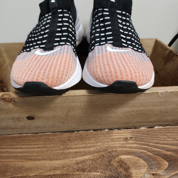 Nike React Phantom shoes - Picture 8 of 8